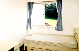 学生会館（例）