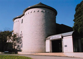 川村記念美術館